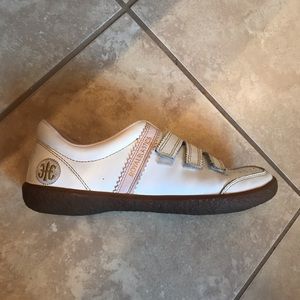 Royal Elastics Tennis Shoes